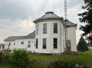 8836 State Route 121, Bradford, OH 45308