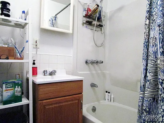 Rented by Miron Properties | media 14