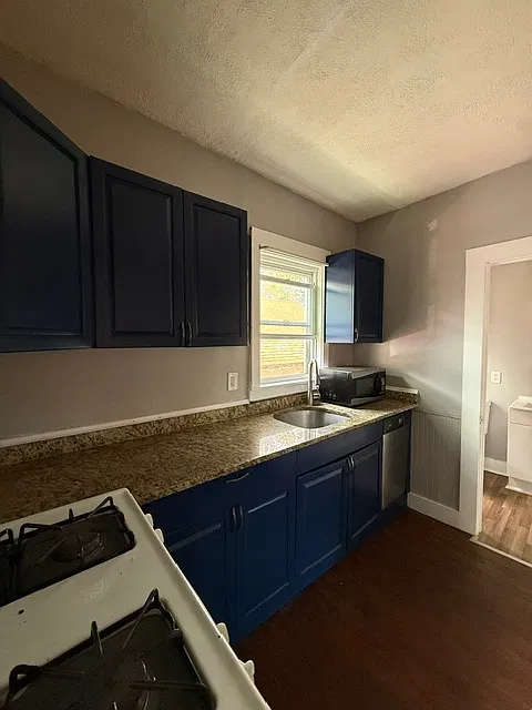 15 Nashua St #1