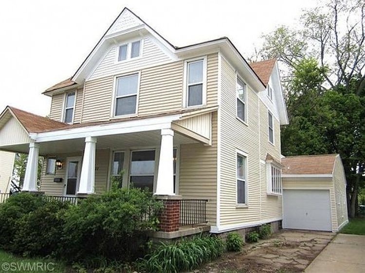 1st image of 1022 Jefferson Ave SE