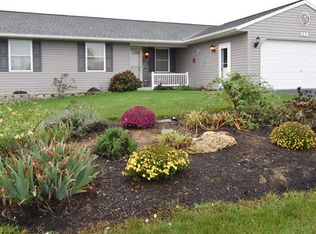 25 Meadow Dr #L-0465, Newmanstown, PA 17073