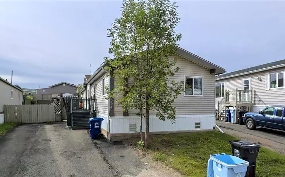 1st image of 344 N Grey Cres