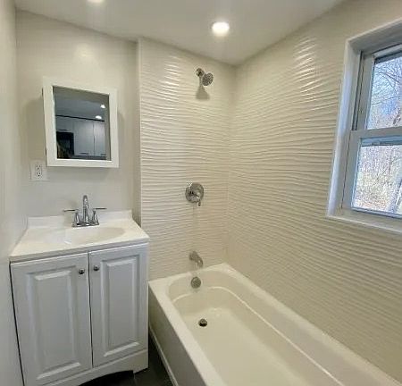 3rd image of 323 Rutherford Ave #C