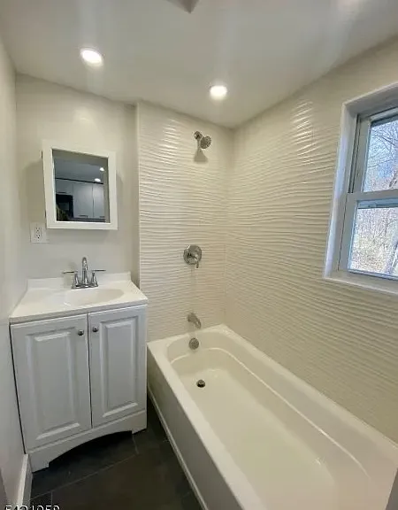 323 Rutherford Ave #C — Photo 3