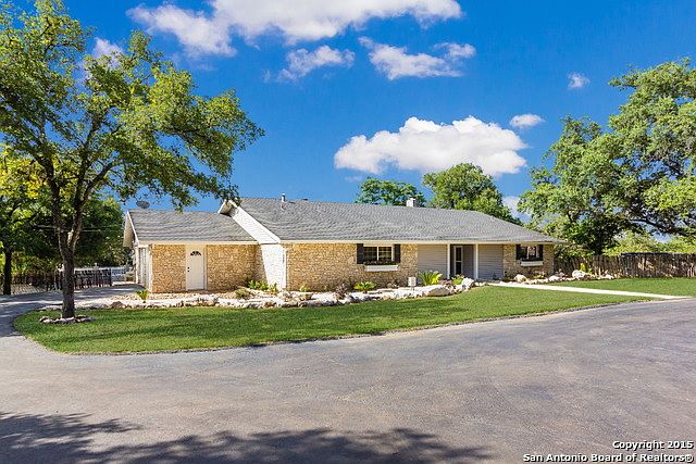 1st image of 1021 Rose Ln