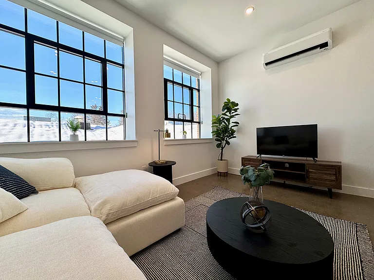 Rumery Lofts — Photo 11
