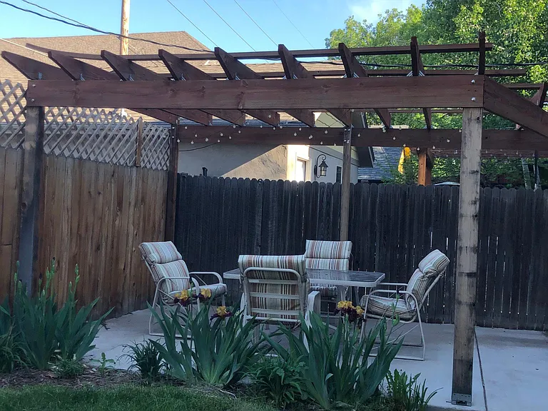 208 S Lincoln St #D — Photo 24