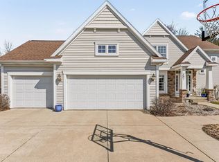 5504 Plumtree Ln, Midland, MI