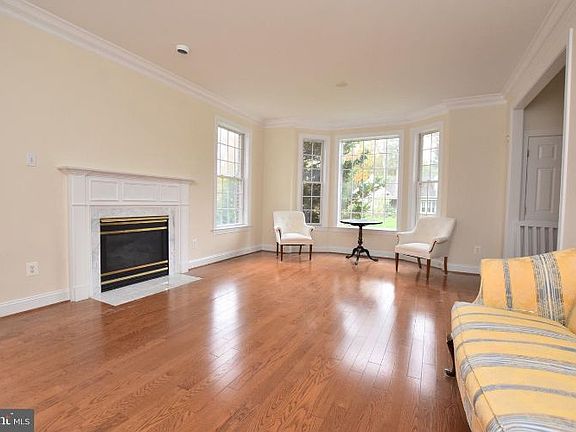 5th image of 8010 Byrnwood Ct