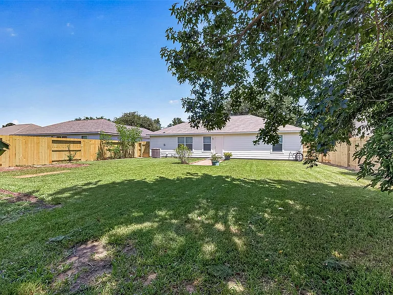 16200 Sun View Ln — Photo 27
