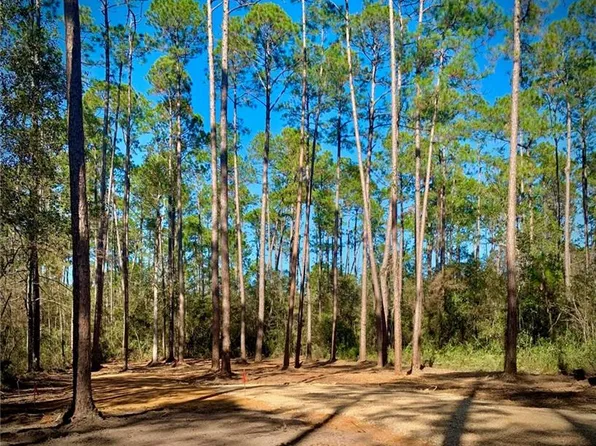 25267 Bunker St, Abita Springs, LA 70420