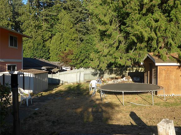 3rd image of 11839 SE 323rd Place