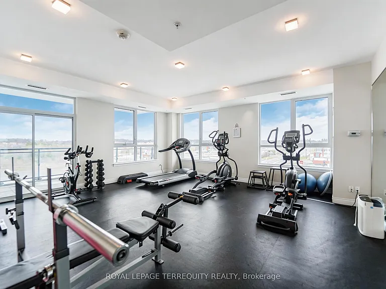 11611 Yonge St #728 — Photo 9
