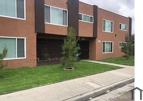 2 bed, $2,495 — Photo 2