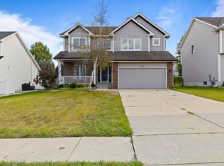 8304 Talbot Pl, Johnston, IA 50131