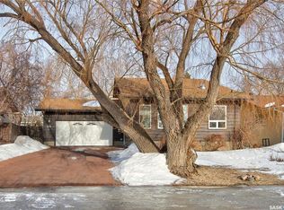 35 Sidney St, Regina, SK S4X1X1