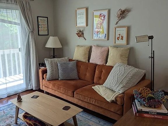 3rd image of 2120 Fairfax Ave APT 8