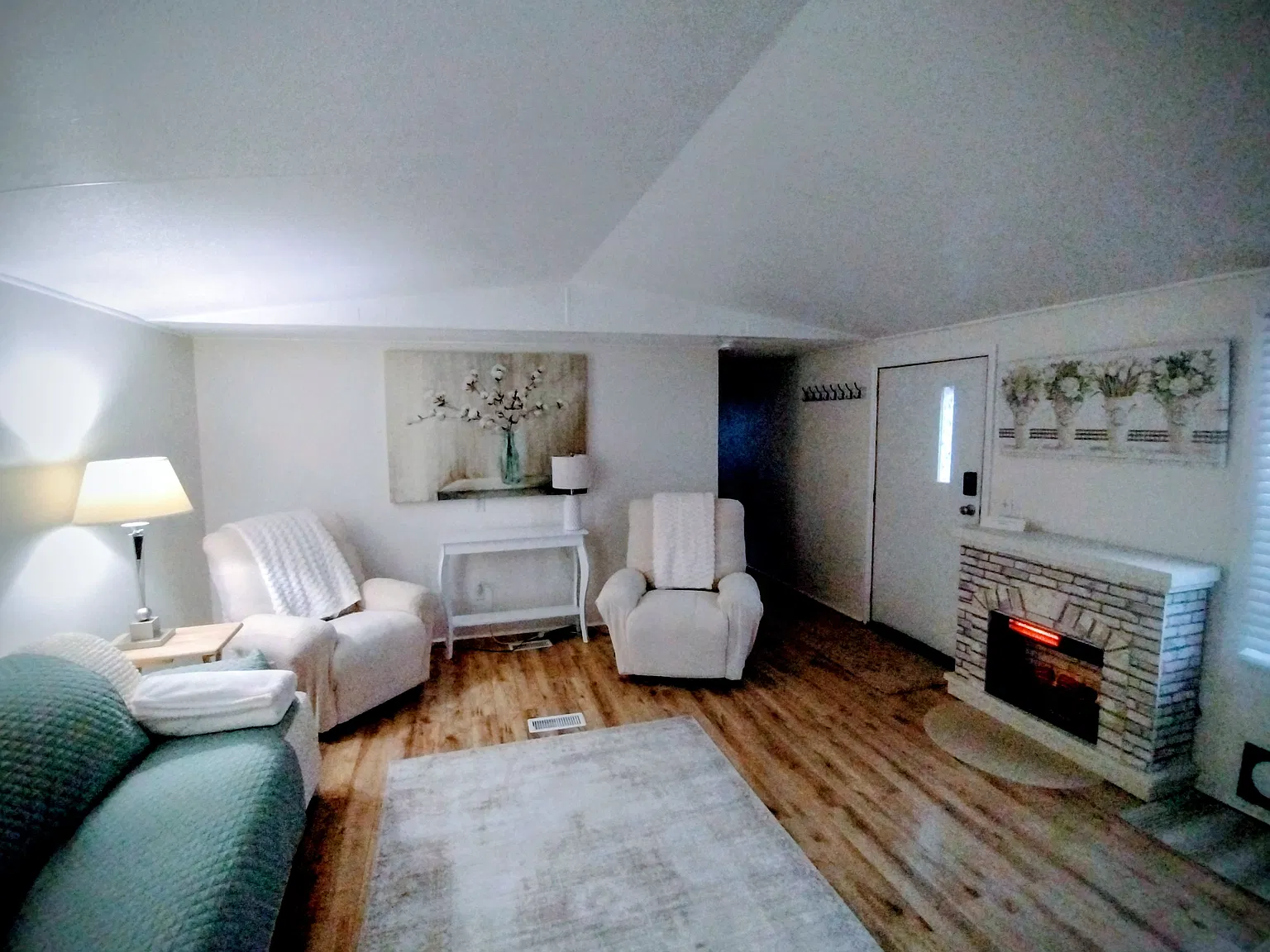 1060B Hick Hardy Rd — Photo 2