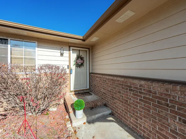 2762 N Parkridge Ct, Wichita, KS 67205