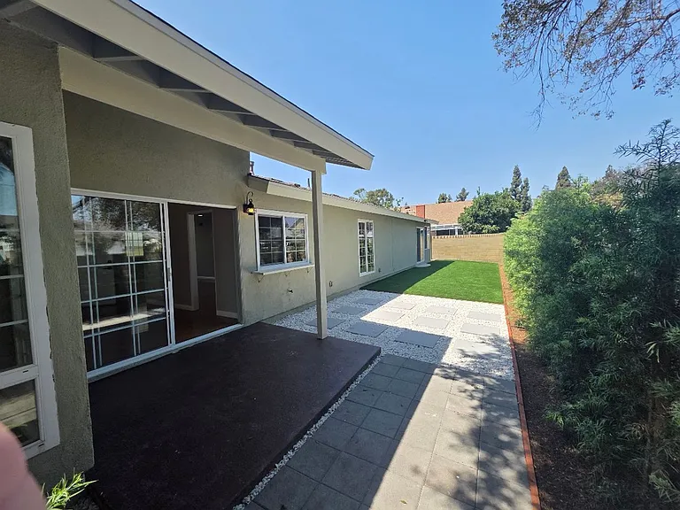 12947 Arabella Pl — Photo 13