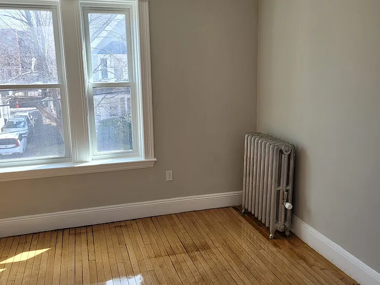 8 Farrington Ave #3 — Photo 22