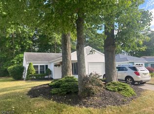 229 Valley Forge Dr, Little Egg Harbor, NJ 08087
