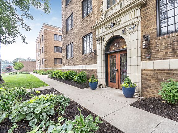 2nd image of 5347 N College Ave APT 206