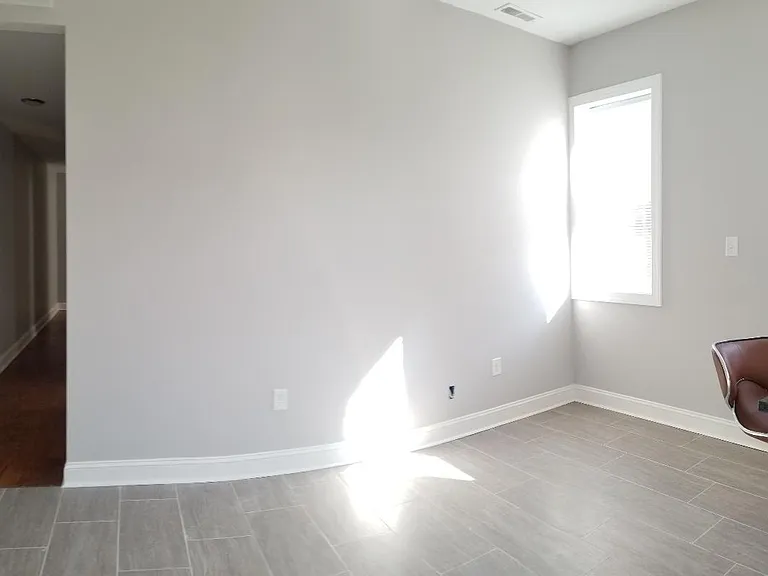 5102 Webster St #2F — Photo 15