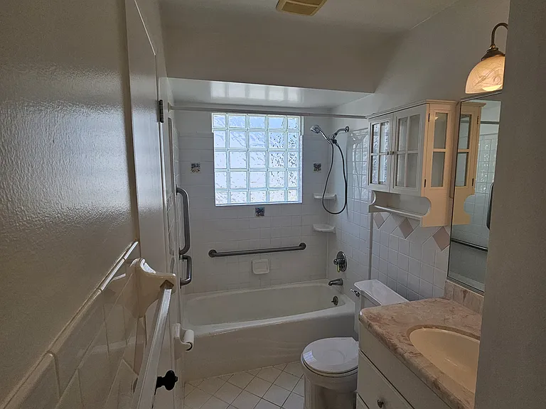 2161 Bacon Ave — Photo 7