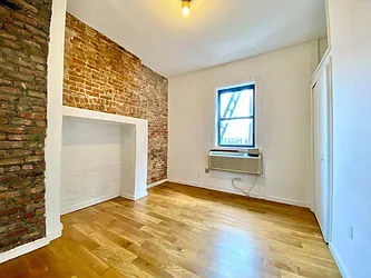 Rented by Doorway NYC, LLC