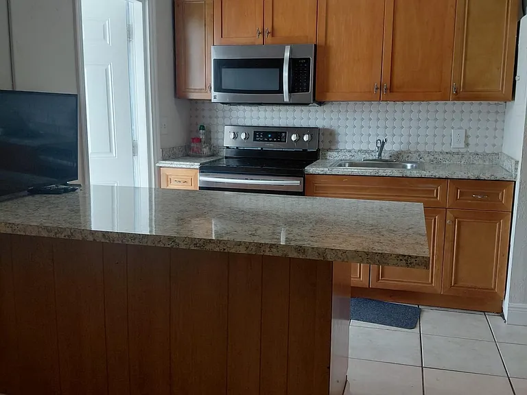 4610 Belvedere Rd — Photo 8