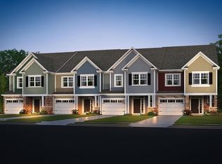 110 Secret Grove Ln, Holly Springs, NC 27540