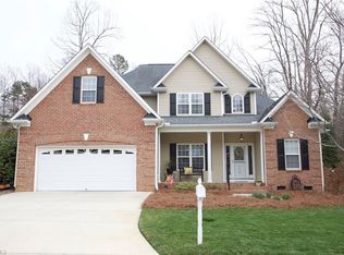 710 Barrocliff Rd, Clemmons, NC 27012