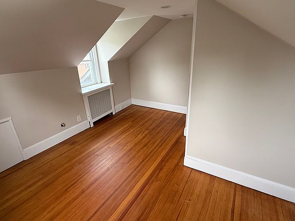 4th image of 248-31 Rushmore Ave #1