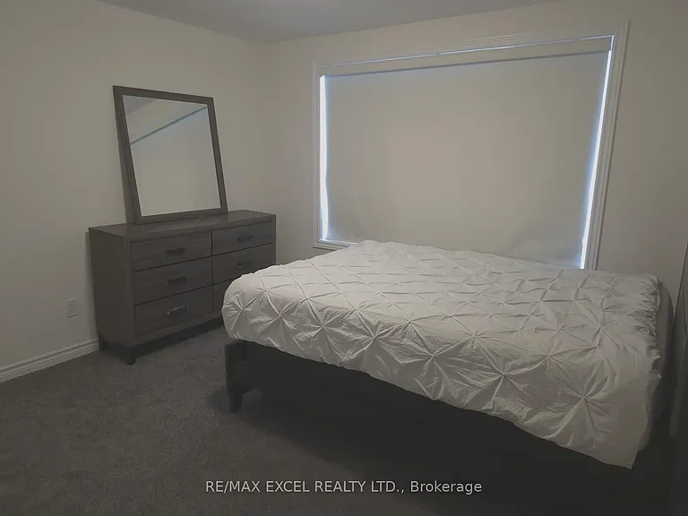 42 Simona Ave — Photo 21