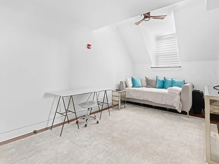 1000 Chapel View Blvd #313 — Photo 15