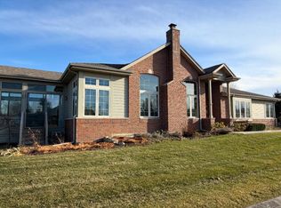 3223 N Briar Leaf Ct, La Porte, IN 46350