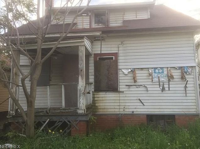 2nd image of 2943 E 120th St