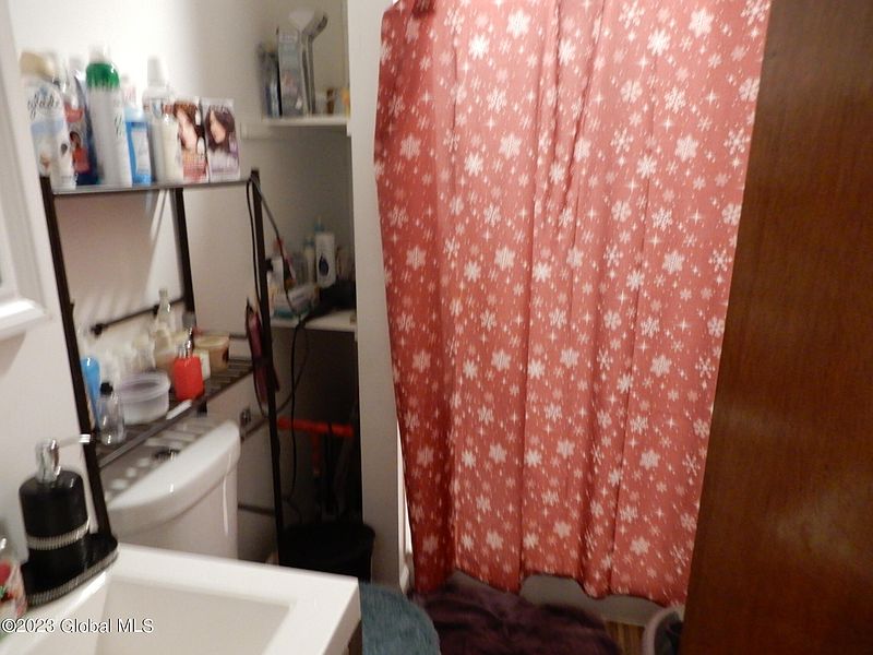5th image of 2247 15th Street