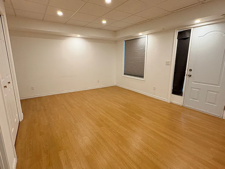 3051 Finch Ave W #59 — Photo 1