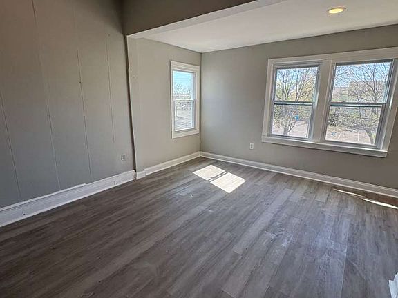5th image of 67 W Alpine St #2