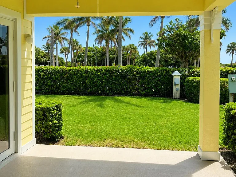 2200 Mariner Bay Blvd — Photo 11