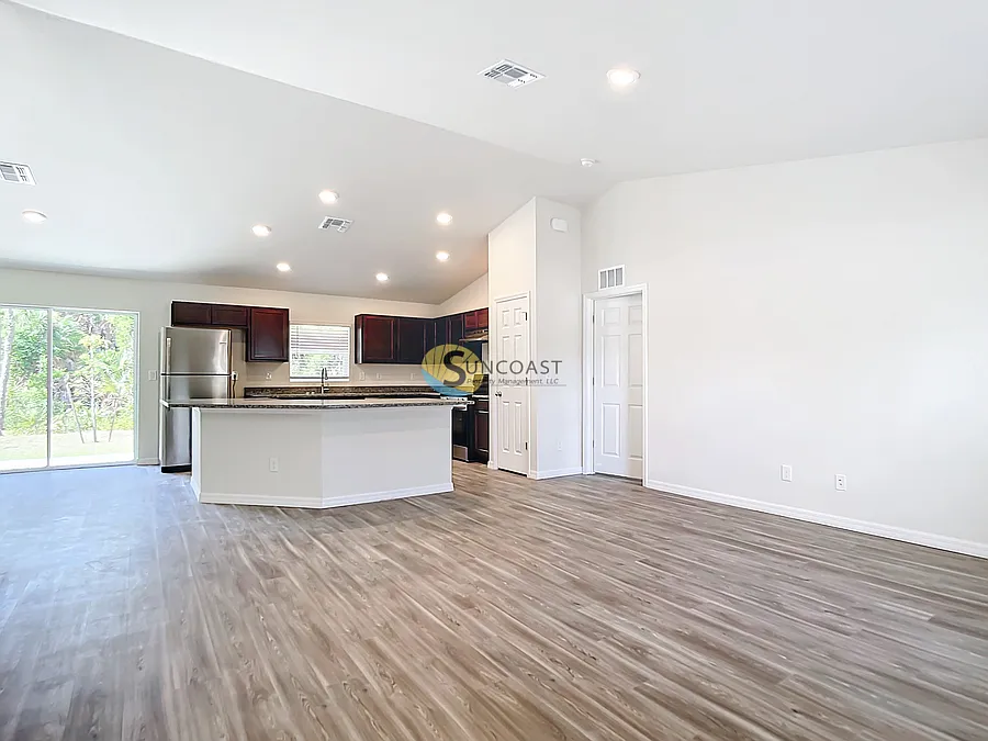 3Bd|2Ba Dream In Citrus Springs — Photo 2