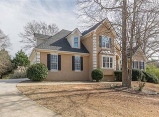 125 Sussex Ln, Fayetteville, GA 30215