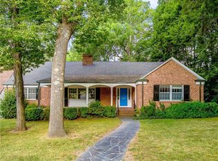 1309 Woodland Pl, High Point, NC 27262