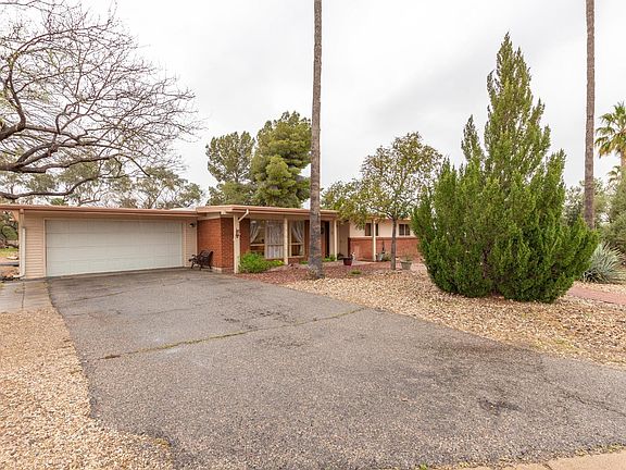 2nd image of 3416 N Calle Poco