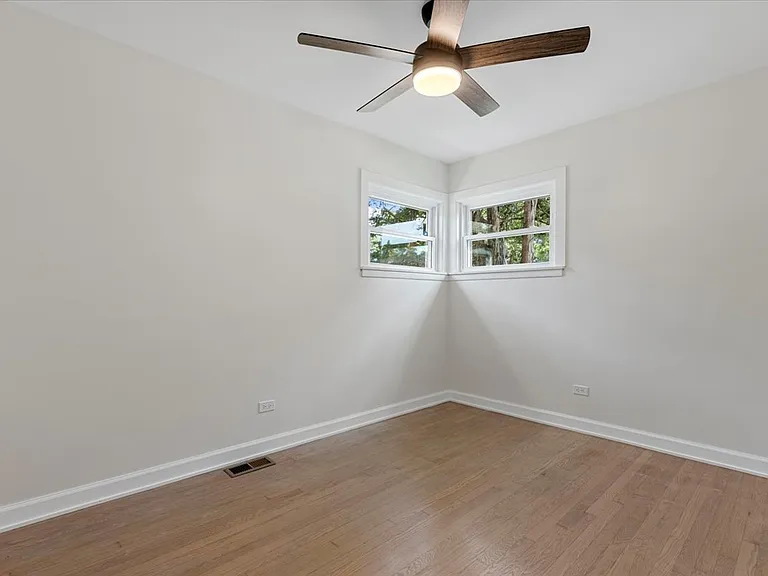 11358 S Rockwell St — Photo 12