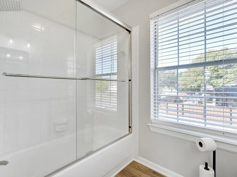 2062 Arena Dr — Photo 27