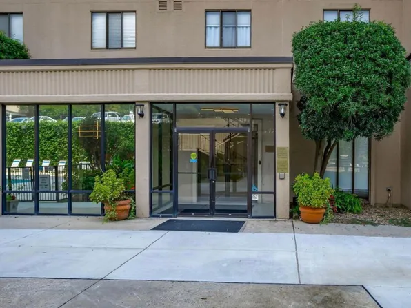 1825 Saint Julian Pl APT 4G, Columbia, SC 29204