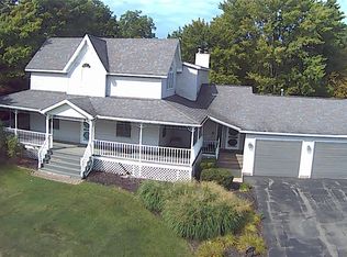 2052 S Dye Rd, Flint, MI 48532